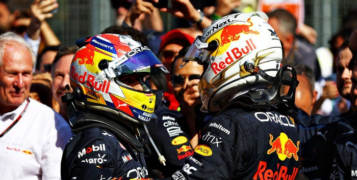 梅赛德斯翻盘红牛二队，塞恩斯统治全场