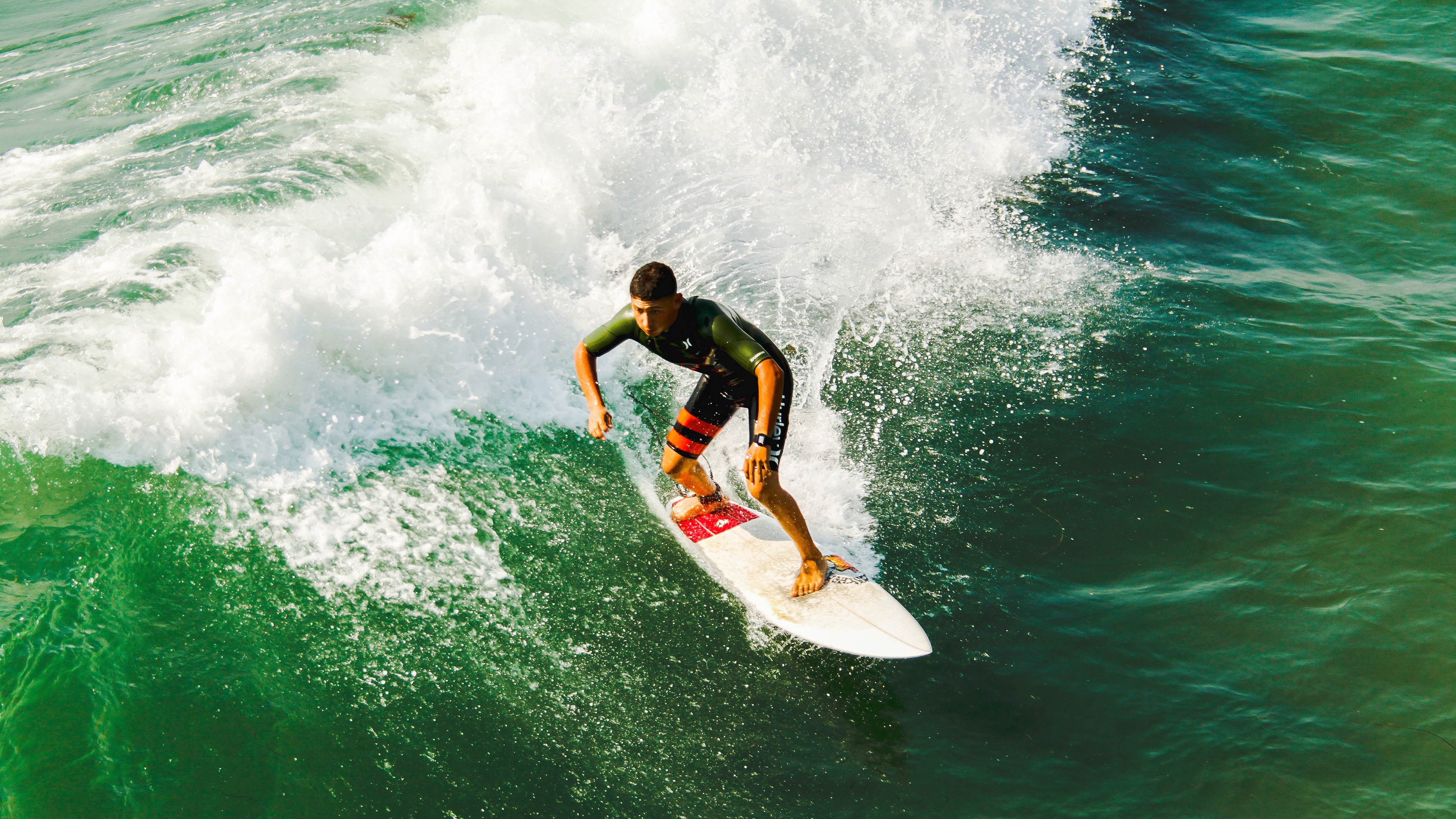 卡马文加节奏完全掌控，爱尔兰绝杀智利，绿茵场上的错位美学