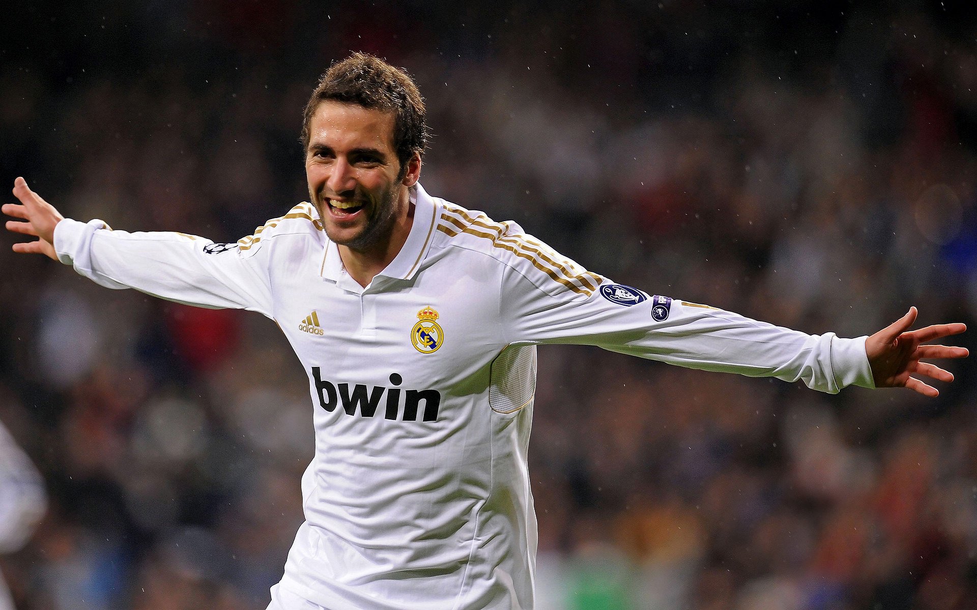 欧冠决赛焦点战，里昂逆转摩洛哥，足球如何成为北非移民的第二故乡？