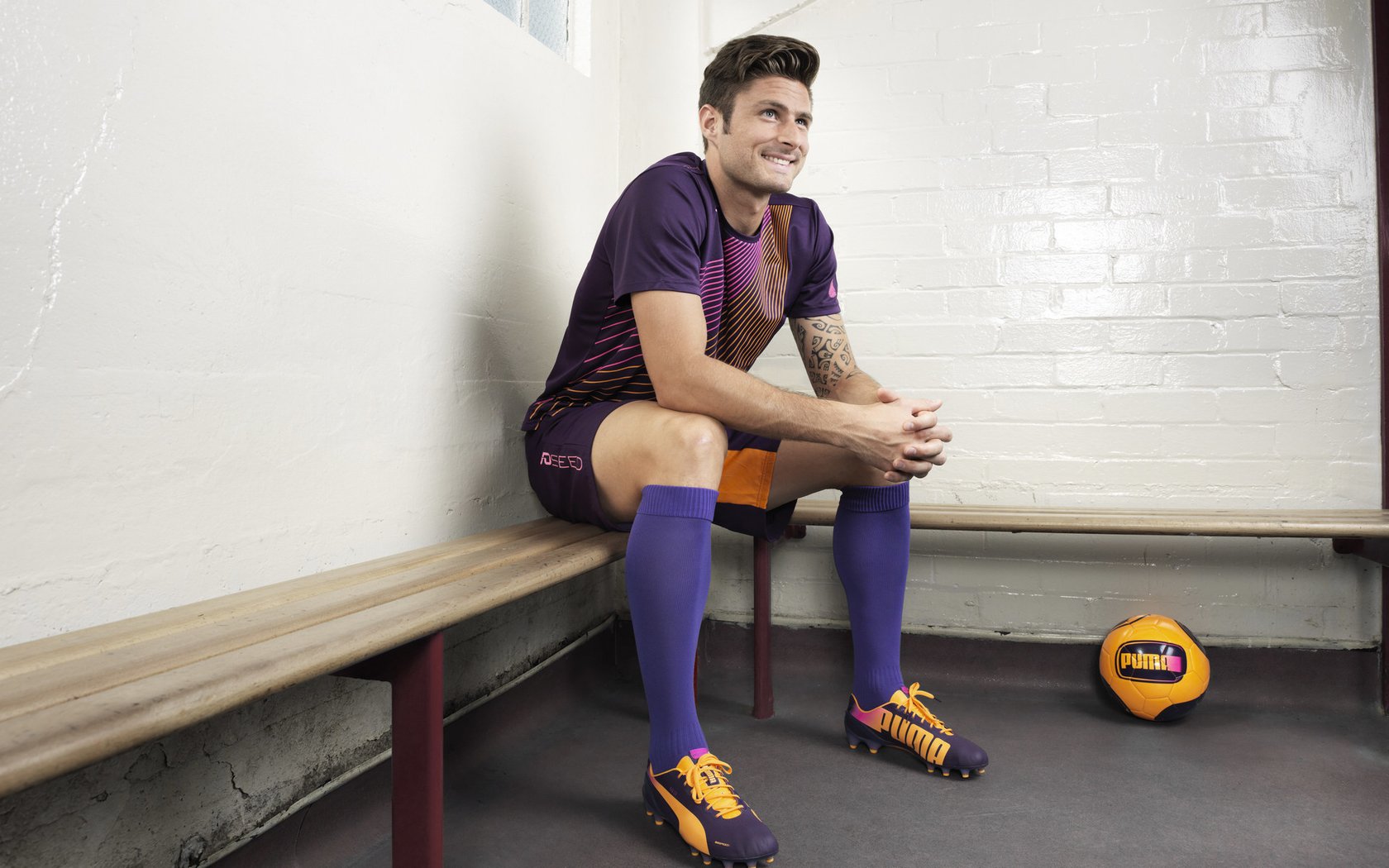 国王狂胜骑士，莫兰特在F1街道赛接管比赛，当跨界统治成为新常态